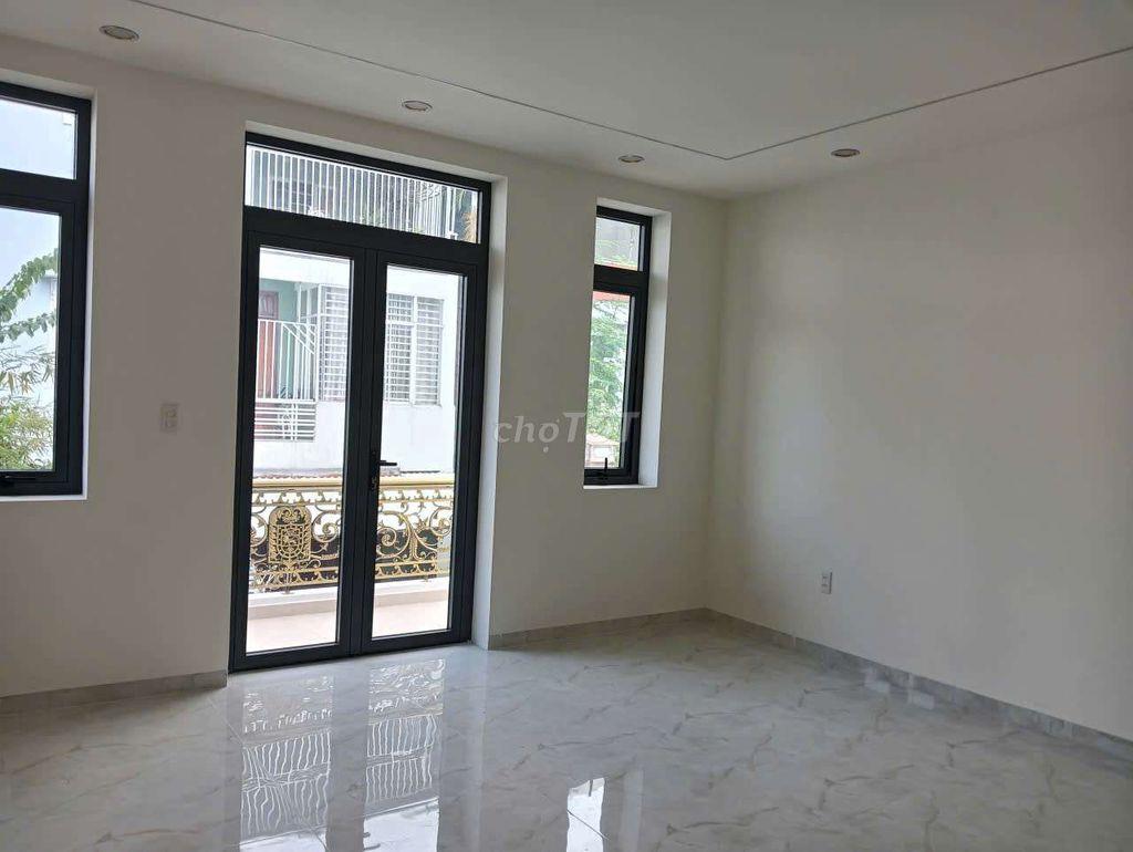 Phòng Cao Cấp đ.Trần Thị Điệu cho thuê 