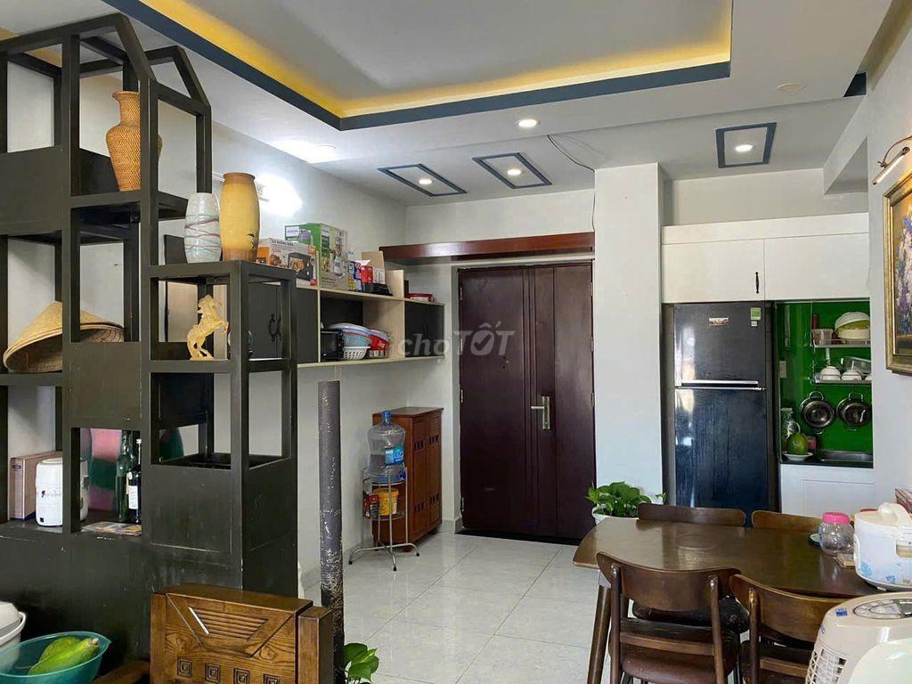 chung cư Nguyễn Ngọc Phương, BT, 2p ngủ, 2wc, full nội thất, 12triệu
