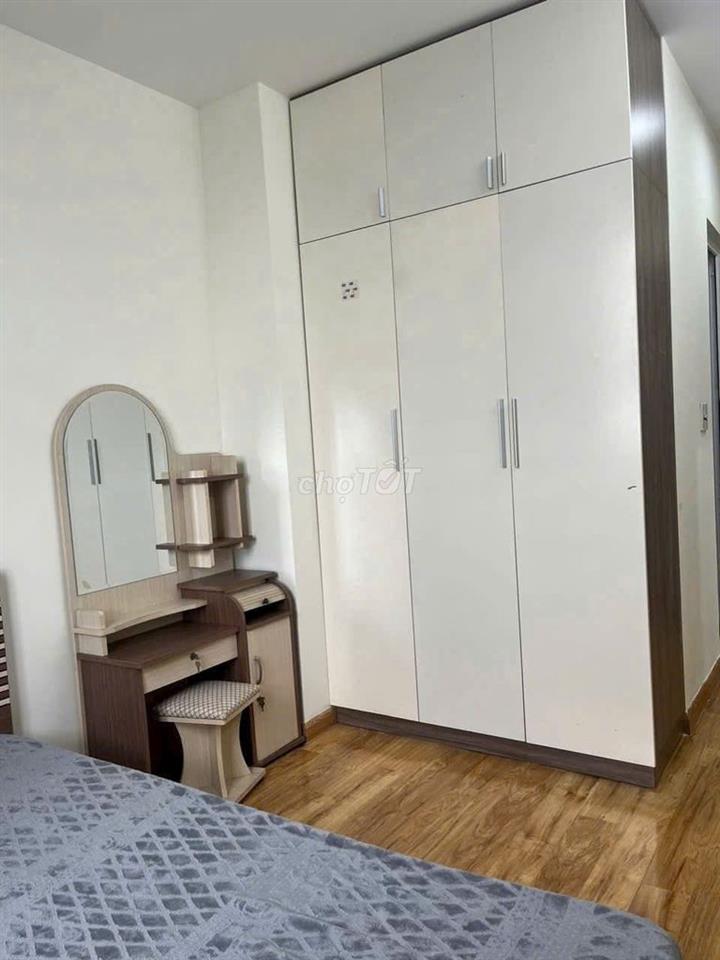 chung cư Nguyễn Ngọc Phương, BT, 2p ngủ, 2wc, full nội thất, 12triệu