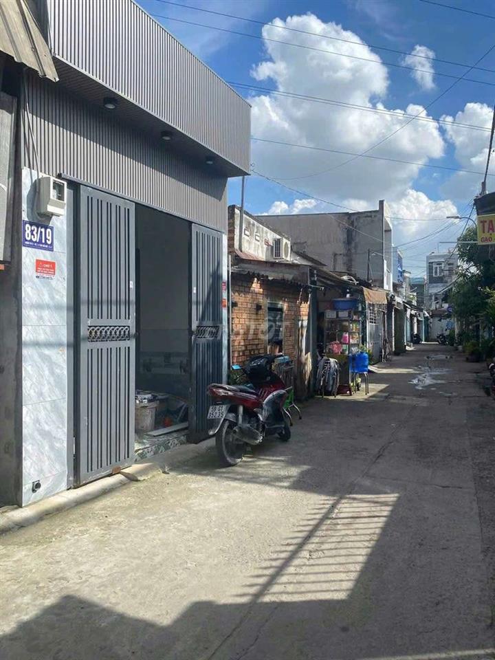 Nhà mới Tân Thới Hiệp 21 hẻm xe hơi dt 3.5x8m đúc lững