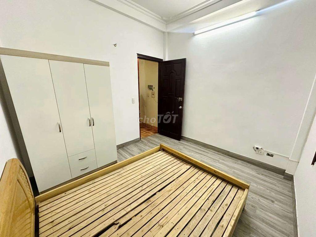 📍Ngay 282 kim giang
Trống