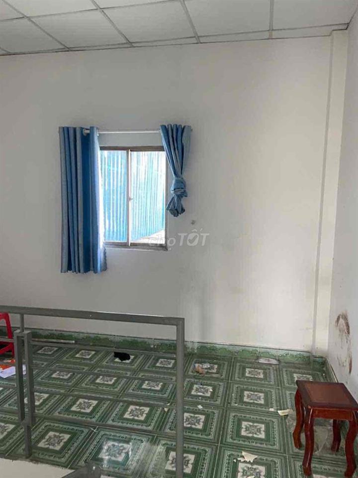 Nhà bán đường vĩnh lộc cách ngã 5 100m