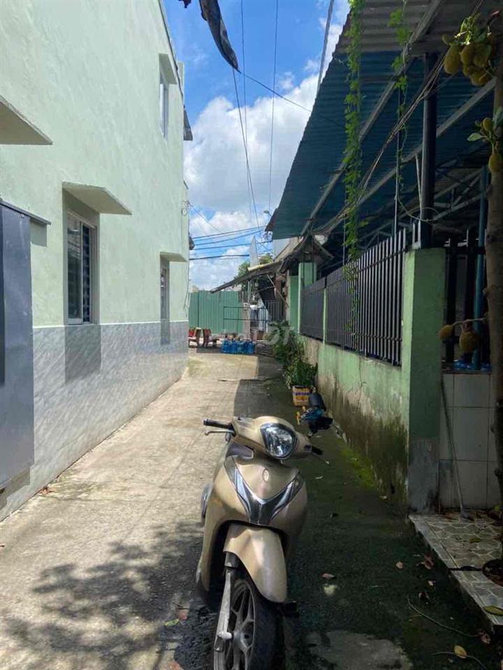 Nhà bán đường vĩnh lộc cách ngã 5 100m