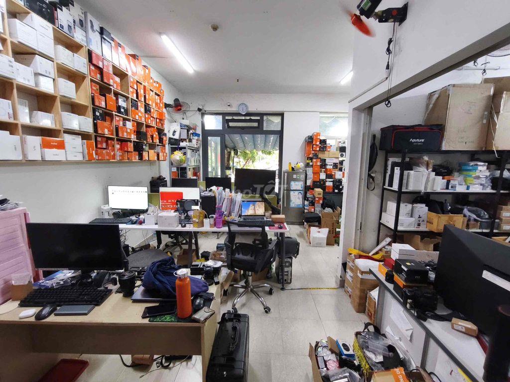 Cần bán shophouse vừa ở vừa kinh doanh