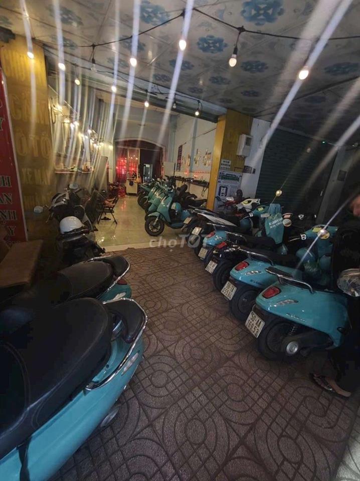 sang gấp trạm sạc 