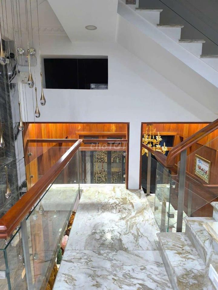 Bán Nhà Phan Huy Ích - 65m2 - 5 Tầng - Nội Thất Cao Cấp hẻm ÔTô