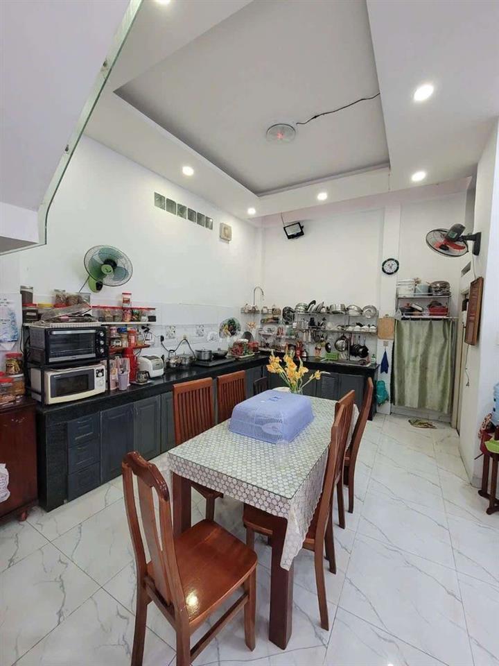 Bán Nhà Quang Trung - 94m2 - 6,6 × 13,7 - 3 Tầng 