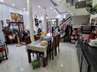 Bán Nhà Quang Trung - 94m2 - 6,6 × 13,7 - 3 Tầng 
