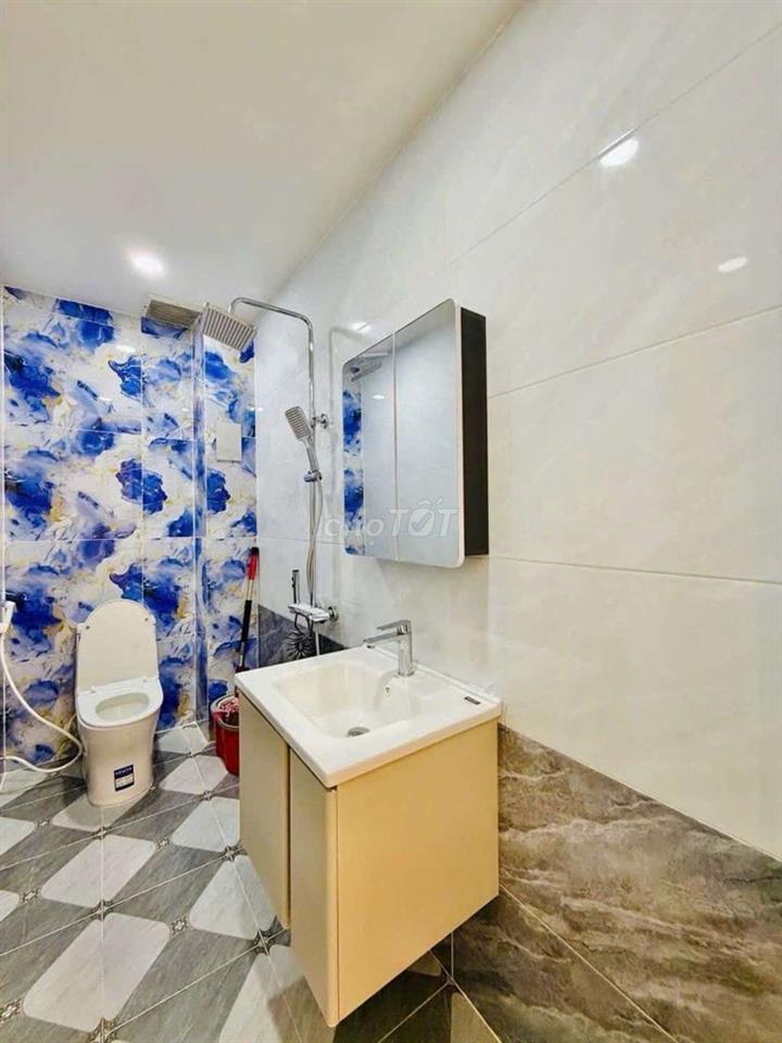 Phan Huy Ích - Sát Emart 2 - 4,5 × 14 ( 61m2 ) - Ko Lộ Giới full NT .