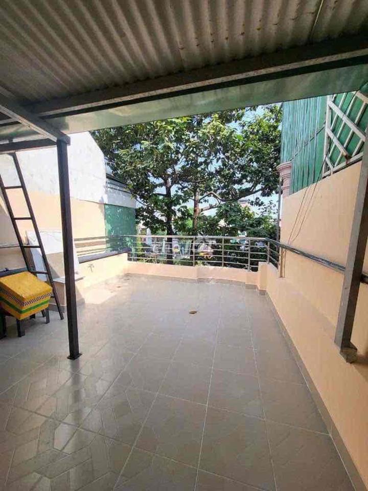 Cho thuê nhà mặt tiền hoàng sa