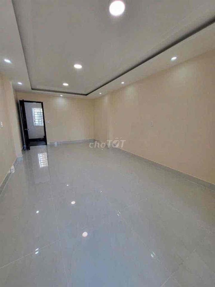 Cho thuê nhà mặt tiền hoàng sa