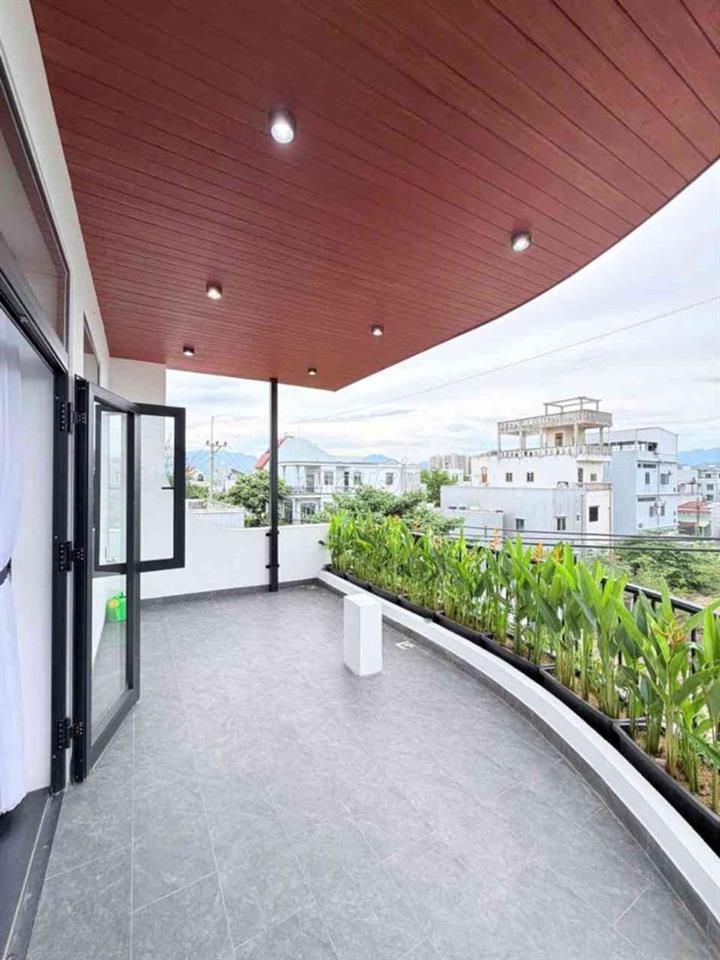 🏡 BÁN NHÀ 3 TẦNG GẦN BIỂN ĐÀ NẴNG – 2 MẶT TIỀN