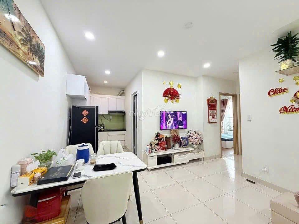 Chung cư Hoa Sứ, P7, PN: 75m2, đầy đủ NT, 2PN, 12triệu
