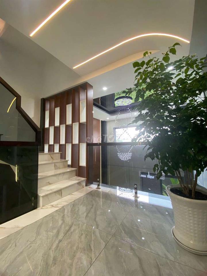 SIÊU PHẨM 5 TẦNG NGAY SÁT ĐƯỜNG TL 39, ĐƯỜNG XE HƠI THÔNG