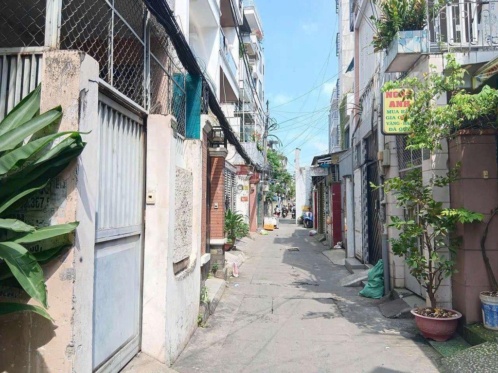 Nhà Cách Mạng Tháng 8 P12 Quận 10 53m2 đất 2 tầng lâu Sổ hồng