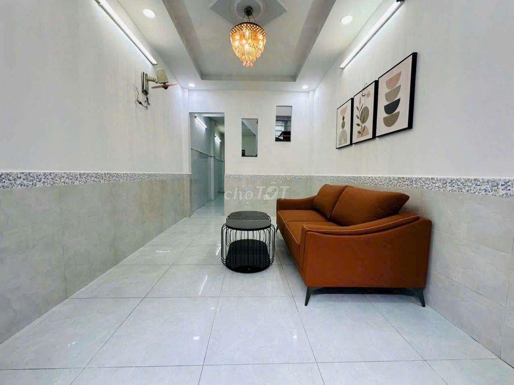 Nhà Phố Quốc Lộ 13 Đường số 4 có 2 tầng lâu Sổ hồng chính hoàn công
