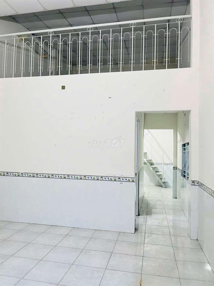 Nhà ngay chợ Hiệp Bình 5,3x10m Sổ Hồng Chính chủ bán gấp