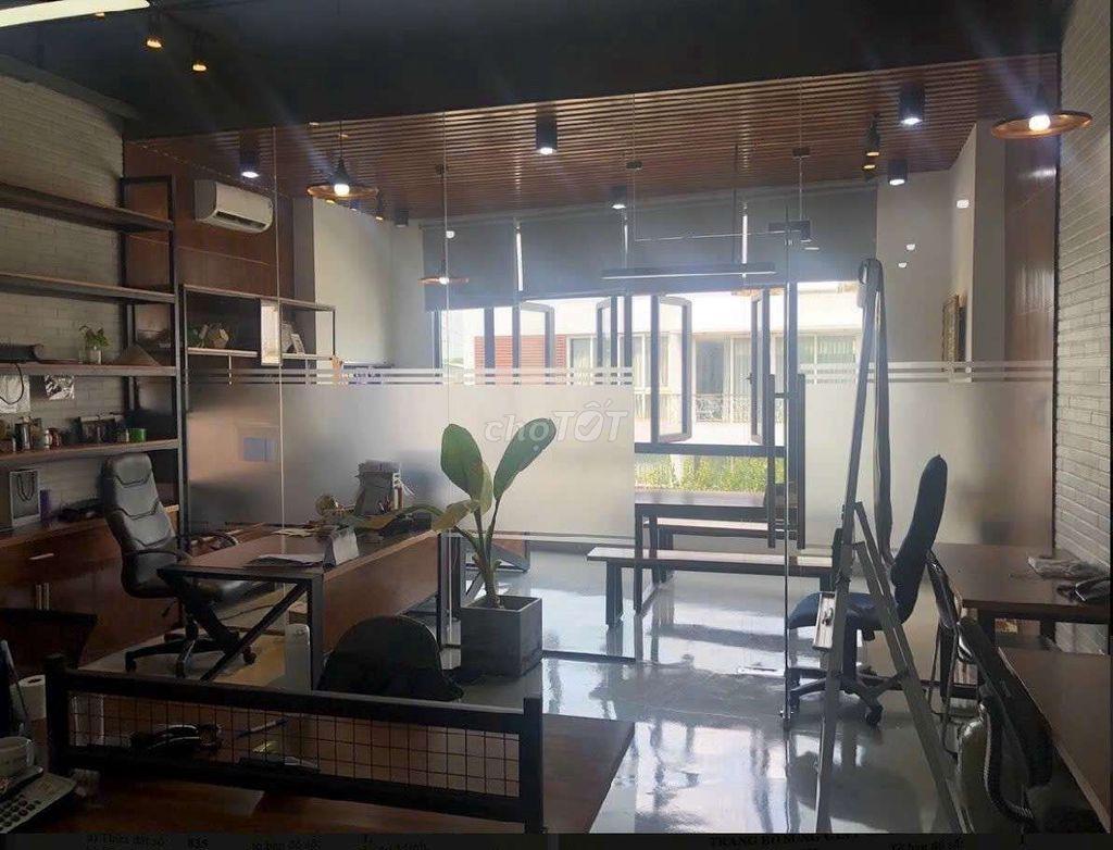 Nhà Phố 6 tầng ngay Ngã 4 Bình Phước chợ Đầu Mối Thủ Đức có hầm