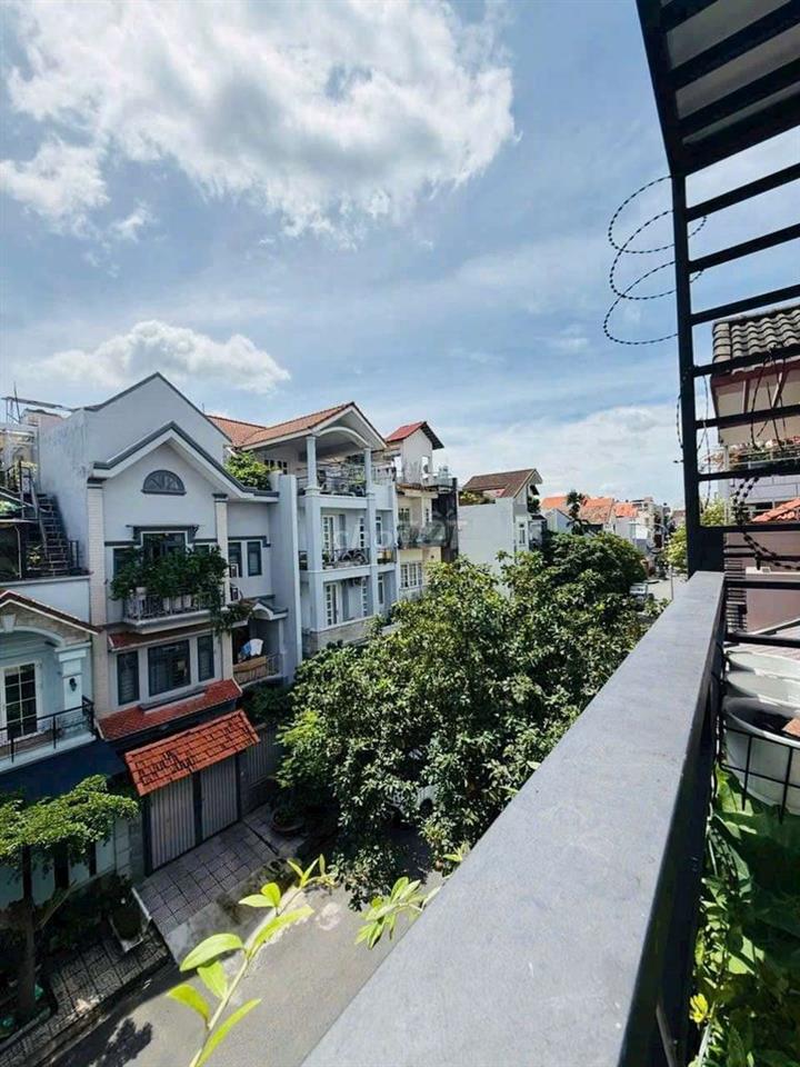 Bán đât Khu Bên Sông Phạm Văn Đồng 8x18m Đường nhựa 12m