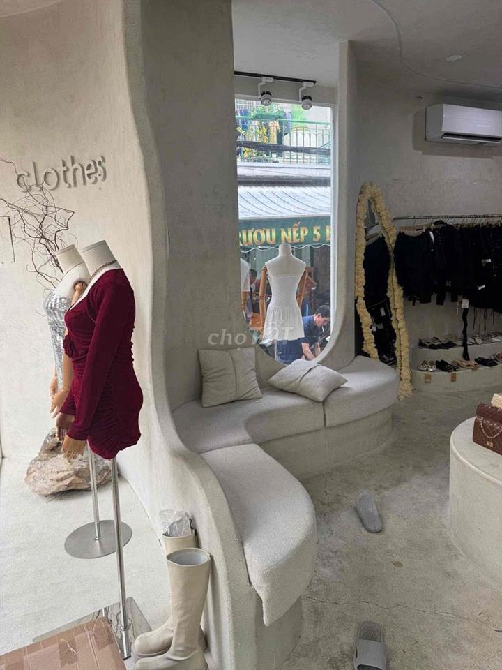 Bán nhà Mặt Tiền Căn góc 35 nguyễn Việt Hồng Cần thơ