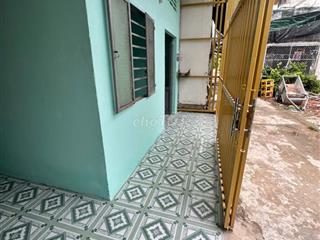 bán nhà mới xây