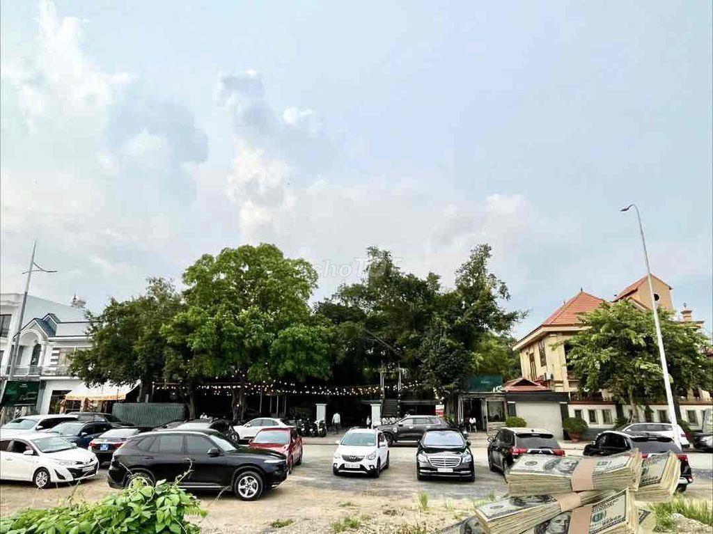 SANG TỔ HỢP NHÀ HÀNG SÂN VƯỜN - VIEW SÔNG - BIÊN HÒA
