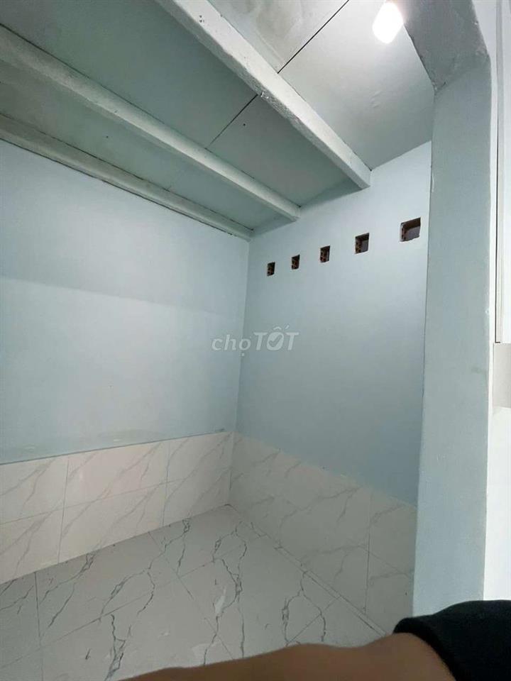 CHO THUÊ MẶT BẰNG KINH DOANH NGAY TÂN KỲ TÂN QUÝ
