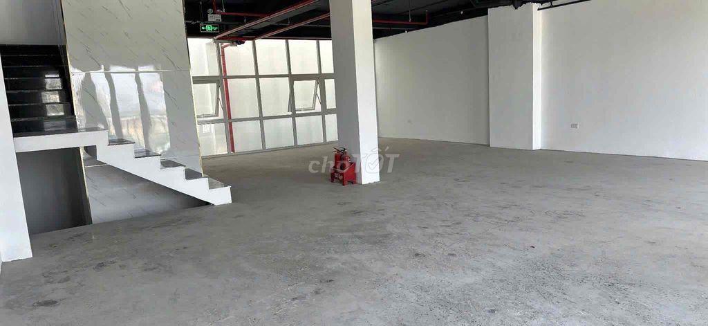 cho thuê mặt bằng tầng 4 khu đất dịch vụ 16,32ha