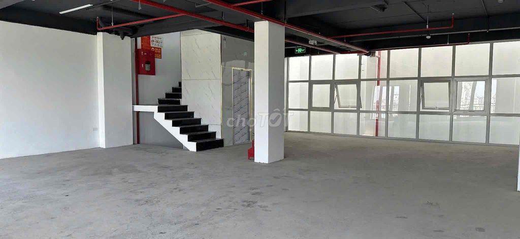 cho thuê mặt bằng tầng 4 khu đất dịch vụ 16,32ha