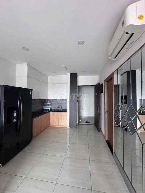HOT căn hộ Cho thuê FULL NỘI THẤT ngay Làng Đại Học Thủ Đức
