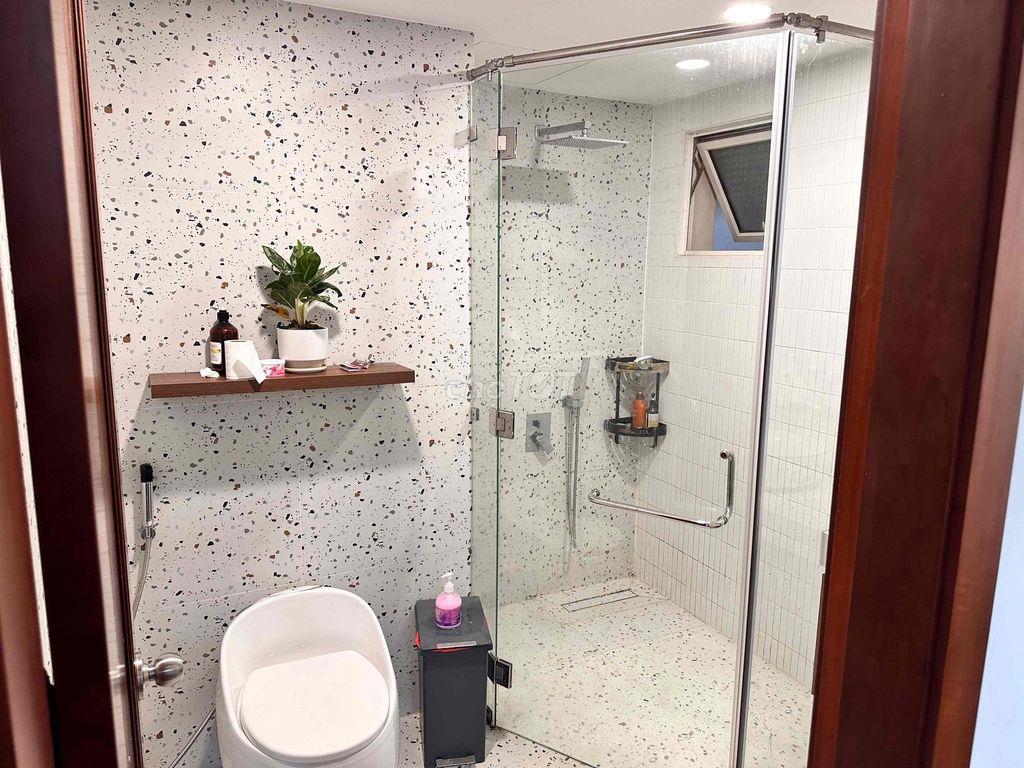 Bán căn hộ chung cư Giai Việt tầng trung