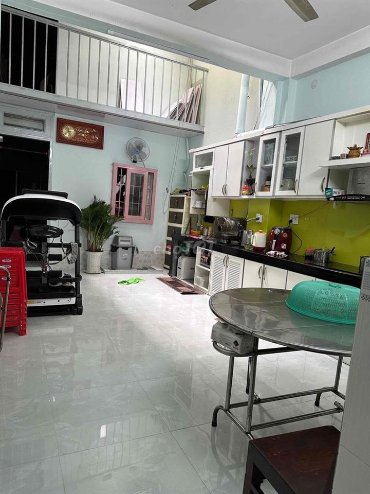 nhà bán hoặc cho thuê