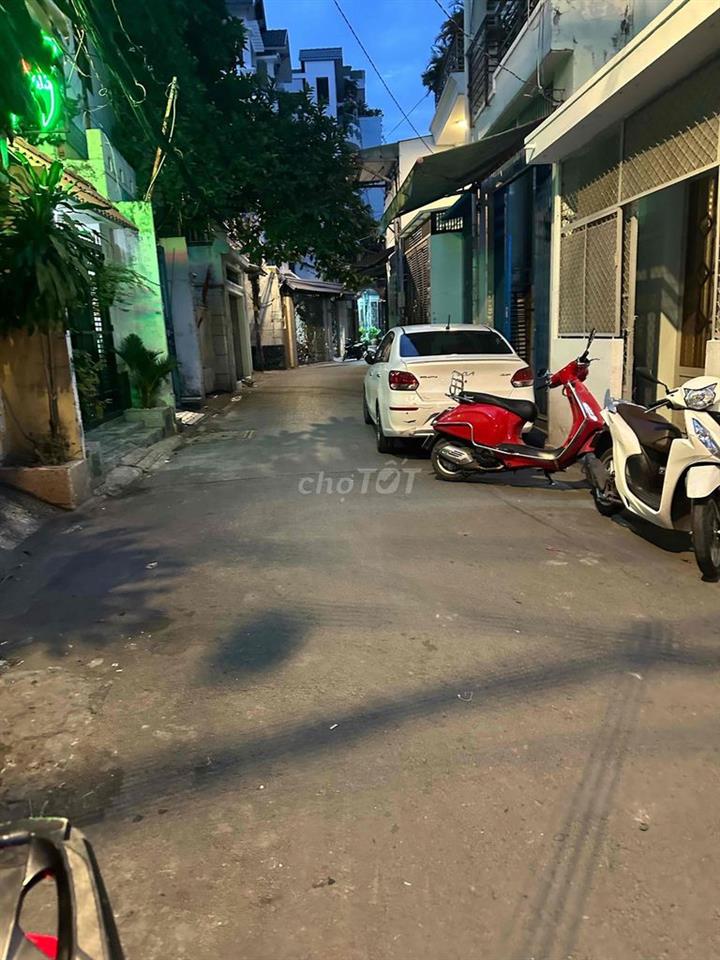 nhà bán hoặc cho thuê