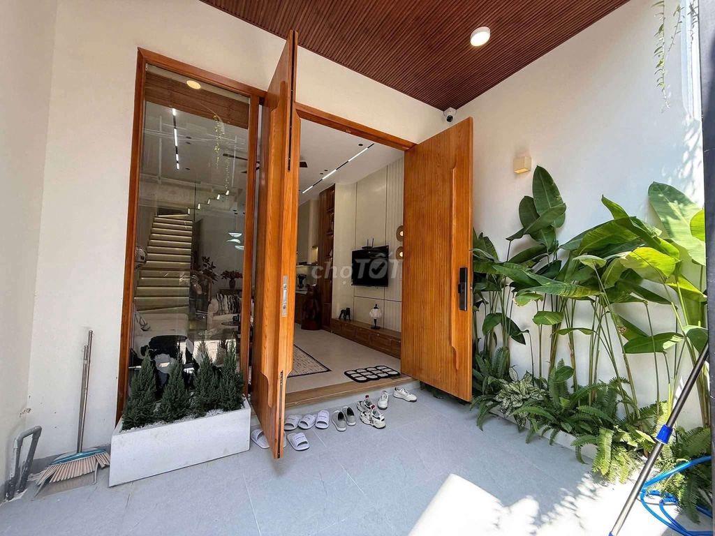 k408/9 nhà 3 tầng đủ tiện nghi