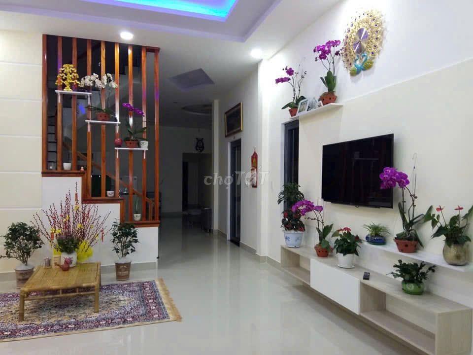 Bán nhà đối diện chợ Kim Long Thành phố Huế