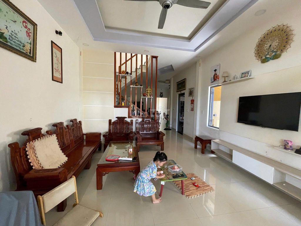 Bán nhà đối diện chợ Kim Long Thành phố Huế