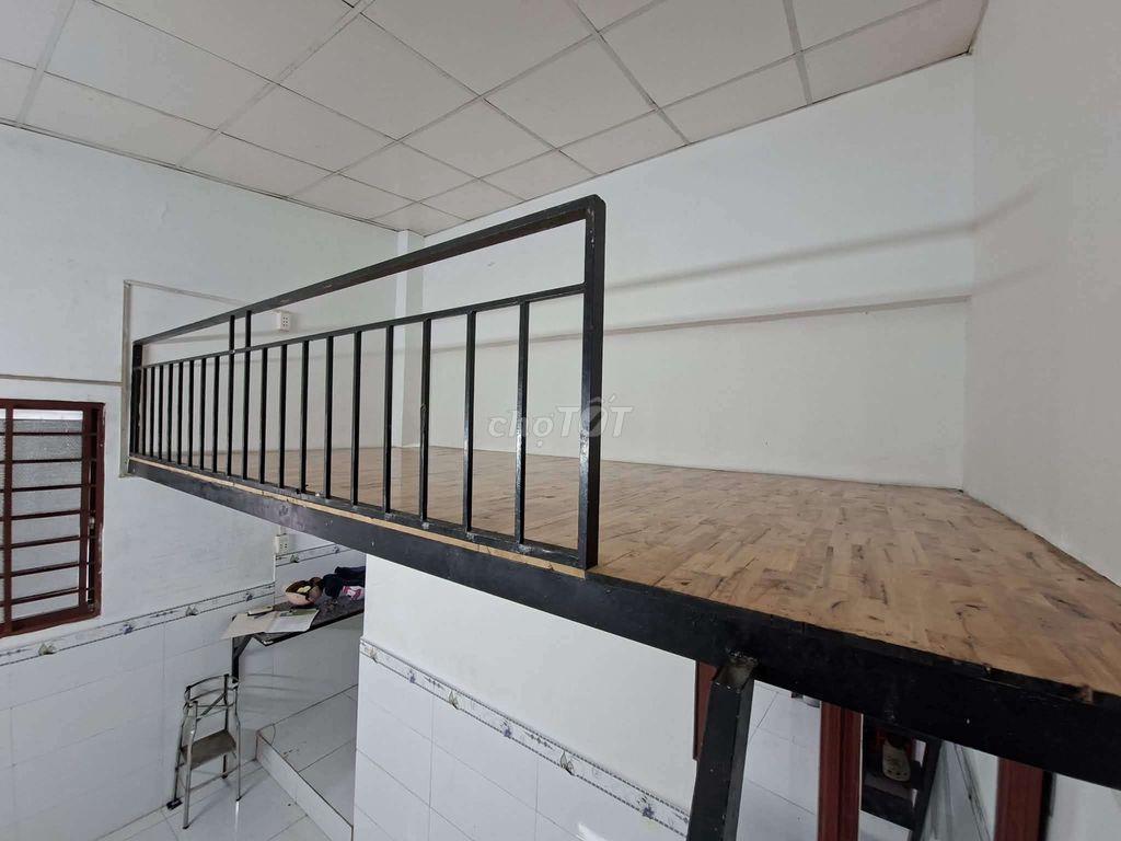 Tìm nữ ở ghép
