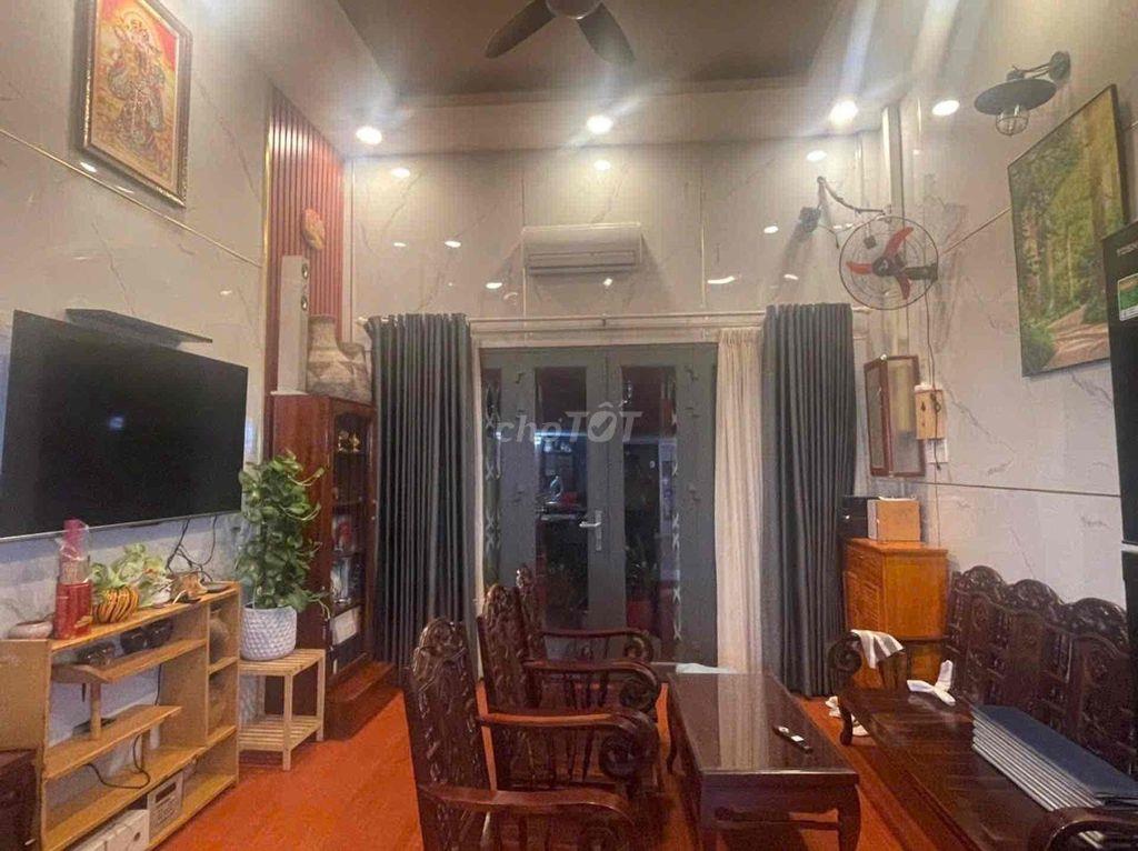 Căn Hộ Chung Cư- Mặt Tiền Nguyễn Trãi - Vị Trí Vàng, Giá Ổn Áp
