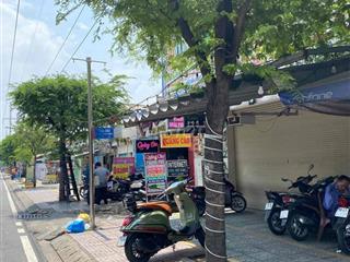 Nhà Mới vào Ở ngay ở kv Quận 7 - phù hợp mọi gia đình