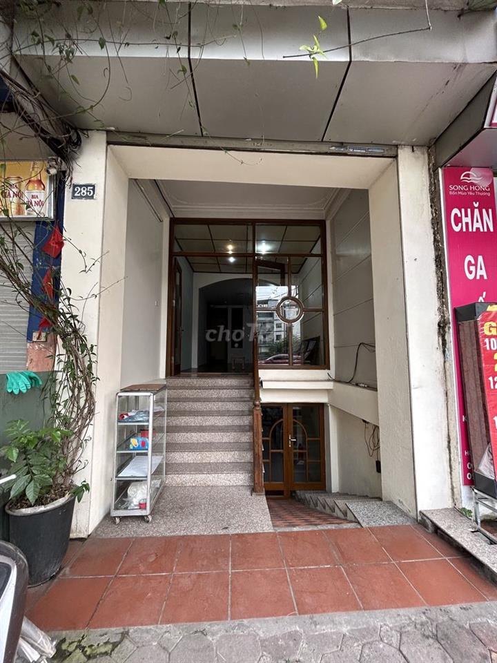 Chính chủ cho thuê mặt bằng 30m² tầng 1 mặt đường Hoàng Hoa Thám
