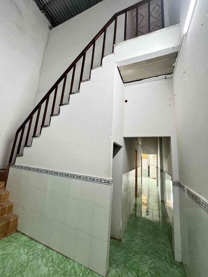 Chính chủ Bán nhà 4 phòng ngủ - lộ xe hơi (Giảm 150 triệu đồng)