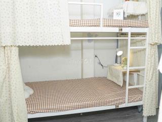 cần sang lại 1 giường nữ