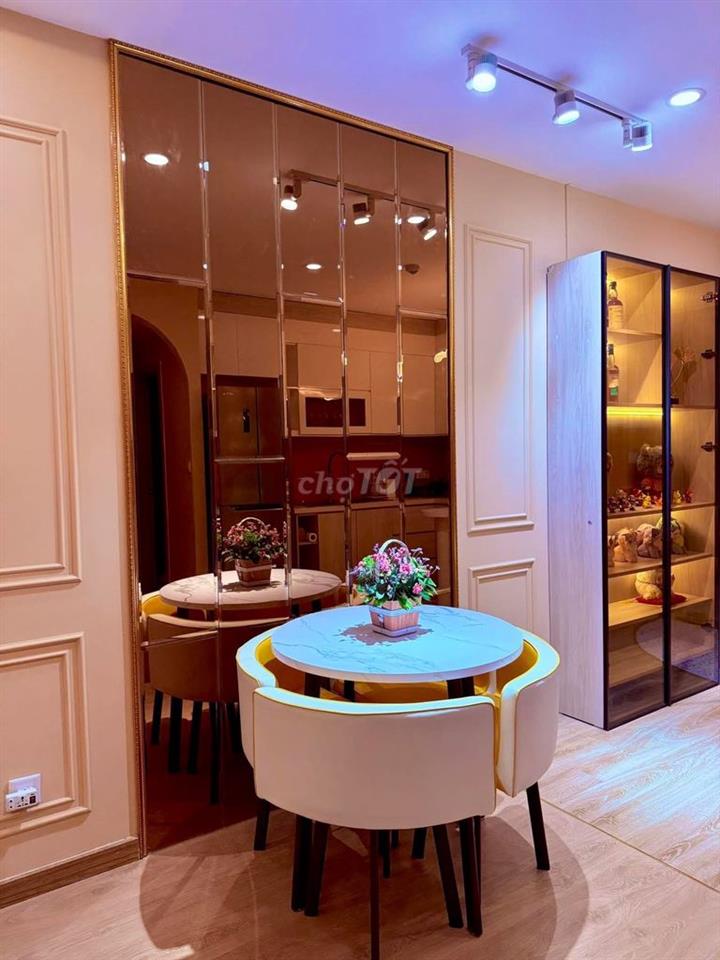 Emerald căn góc view hồ sinh thái + hồ bơi 2pn2vs full nội thất caocấp