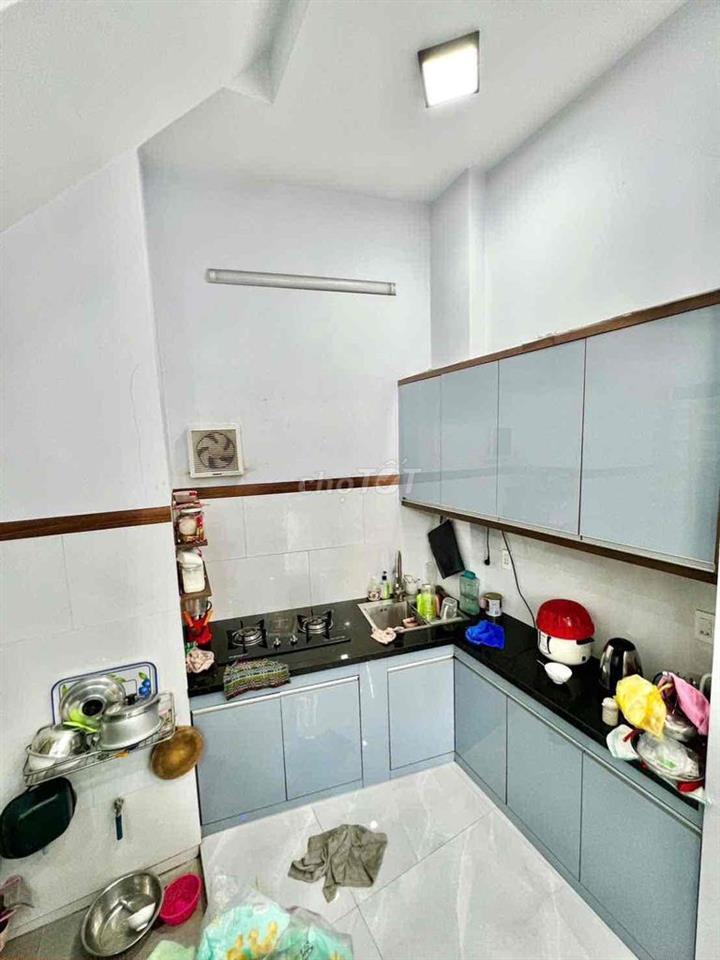 minh phụng 5 tầng hẻm xe hơi Q6 ngang 3m5 dài 10m nở 4m hàng hiếm khó