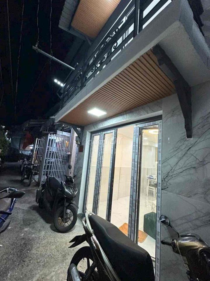 [ BÌNH TÂN ] GIẢM 100tr 2ty950 còn 2ty850 Giá: 2ty850  Nha: 673/ Đường