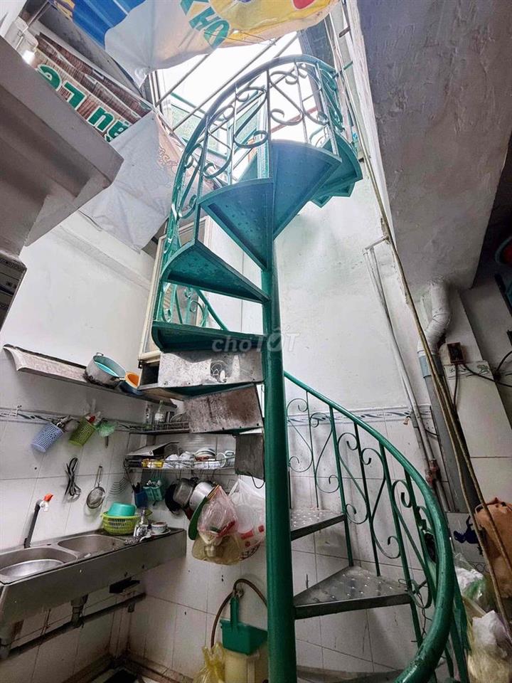 Nhà sổ cn 56m thực tế 110m ngang 7m5 dài 16m