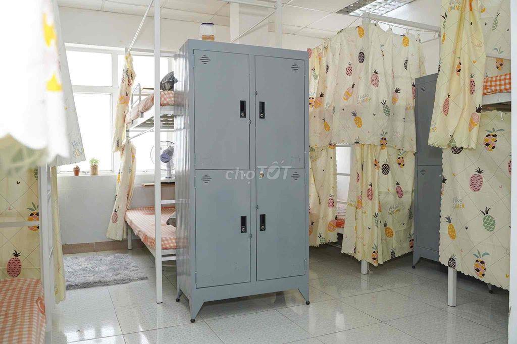 Chuyển nhượng lại 1 giường KTX nữ, Hỗ Trợ 400k tiền cọc.