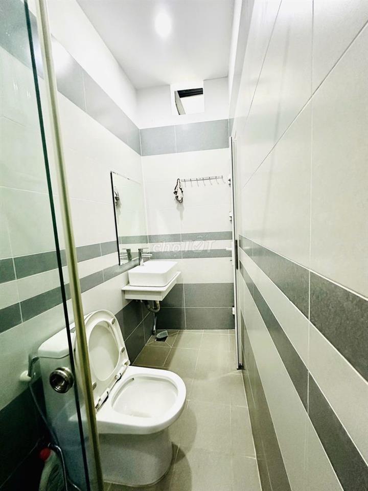 Cho thuê phòng đẹp gần công viên cây Trâm gò vấp