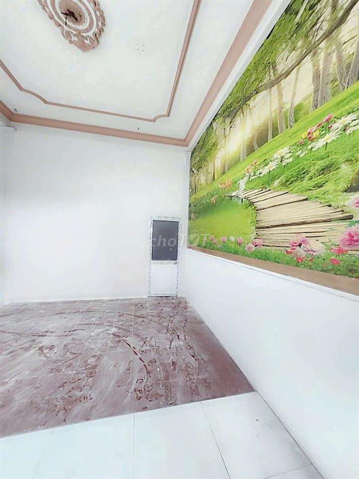 Nhà mặt tiền buôn bán có vỉa hè rộng Nguyễn Văn Lượng 4x9m