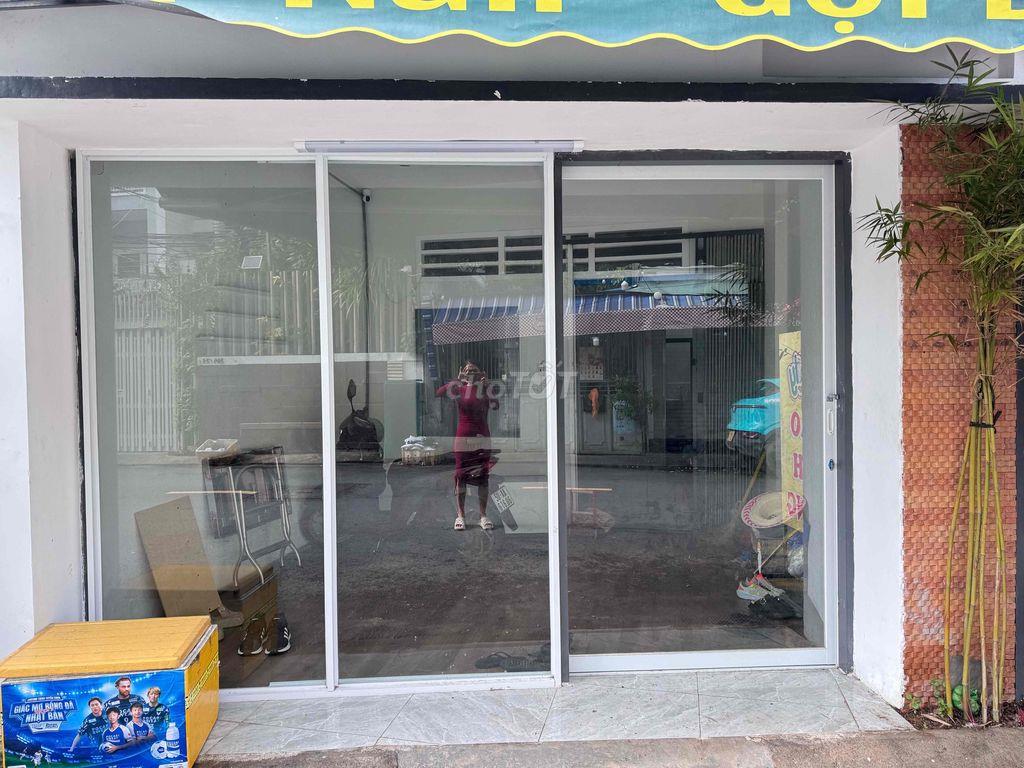 cần sang nhượng mặt bằng gia 25 triêu